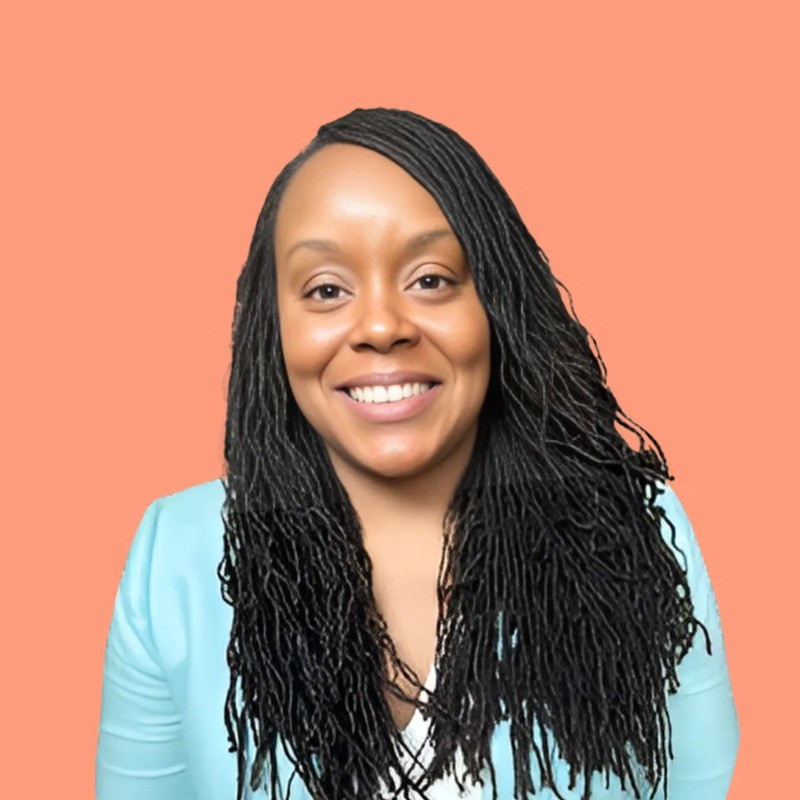 Latoya Robinson, Founder of LUR's Strategic Growth Innovators